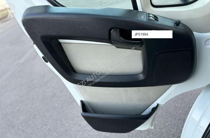 Véhicule utilitaire Peugeot