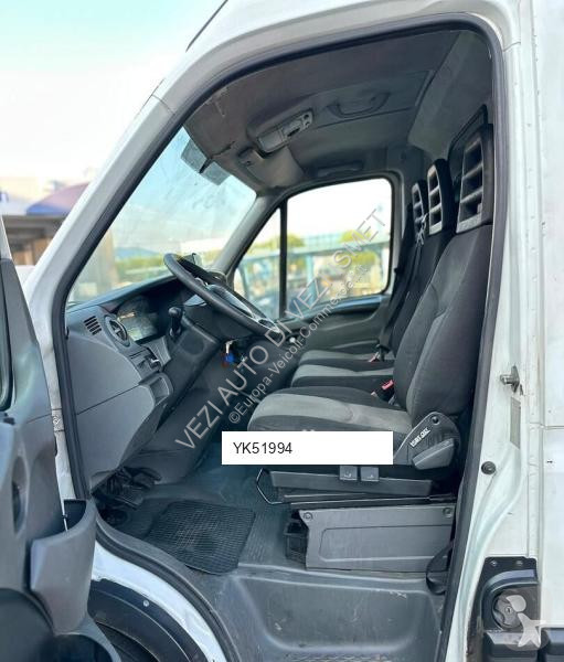 Лекотоварен автомобил Iveco Dailly 35s15