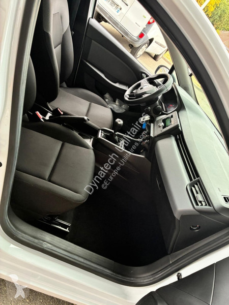 Véhicule utilitaire Renault CLIO V STE 1.5 BLUE...