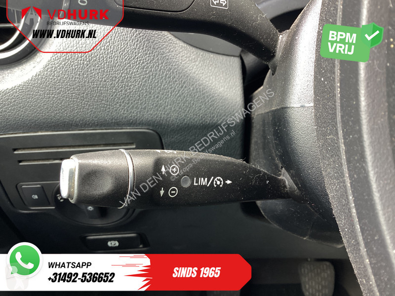Véhicule utilitaire Mercedes 111 CDI L2 NL...