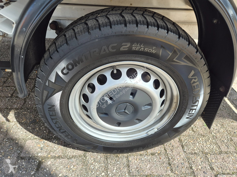 Véhicule utilitaire Mercedes 314 CDI/...