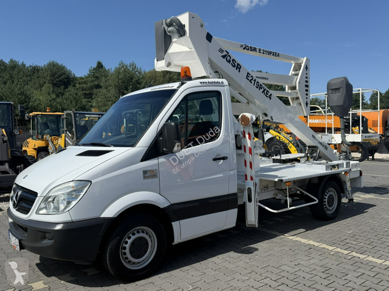 Véhicule utilitaire Mercedes