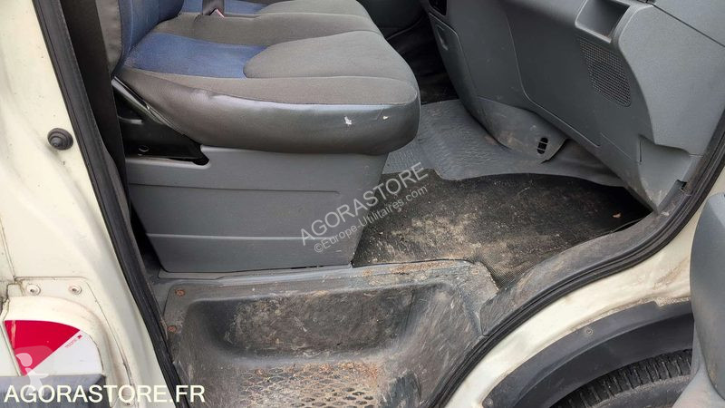 Véhicule utilitaire Iveco 35C14G
