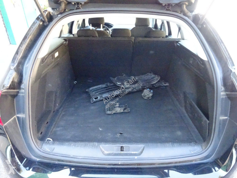 Véhicule utilitaire Peugeot BREAK 1,5 HDI 130 BVA