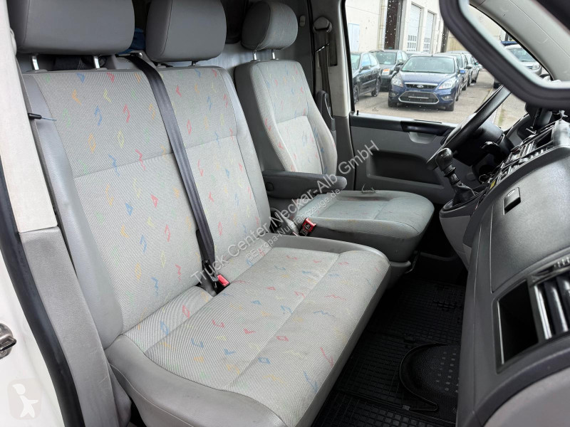 Furgoneta Volkswagen T5 1.9TDI AHK 3 Sitzplätze...