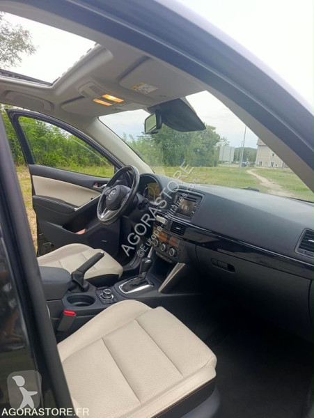 Véhicule utilitaire Mazda