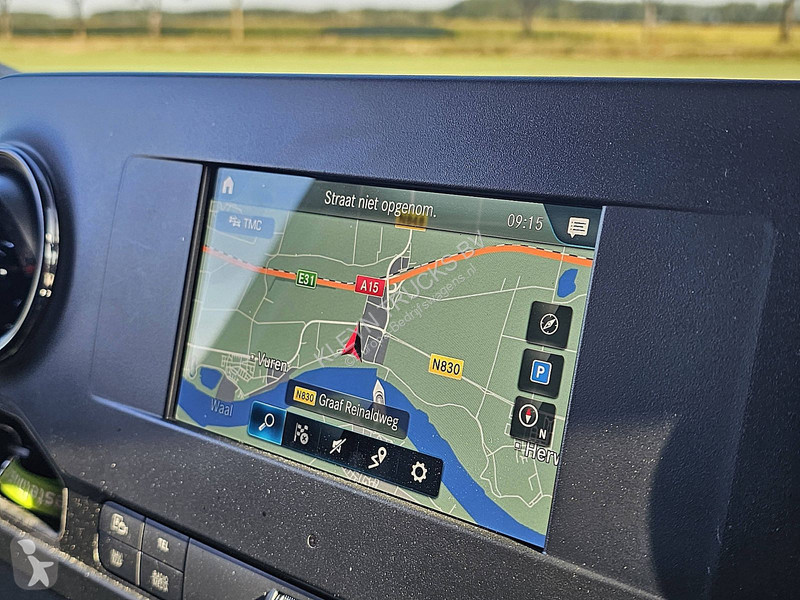 Véhicule utilitaire Mercedes 317 ac automaat EURO6