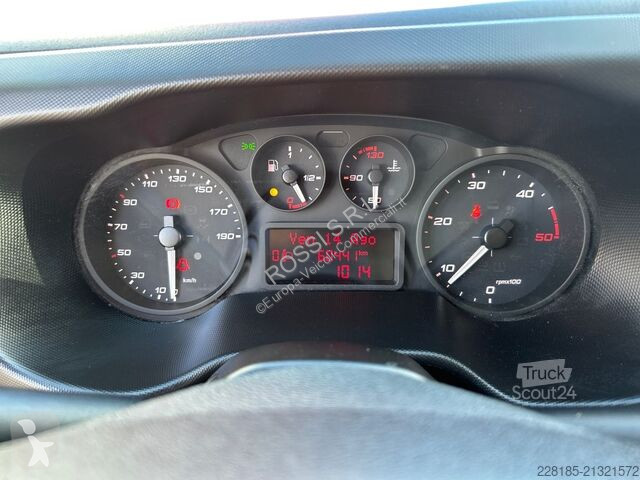 Véhicule utilitaire Iveco V - daily 35 C12 3750...