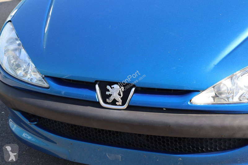 Véhicule utilitaire Peugeot