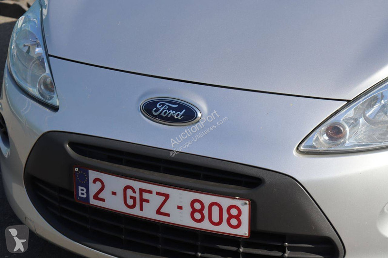 Véhicule utilitaire Ford Ka