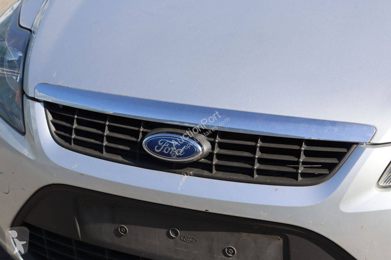 Véhicule utilitaire Ford