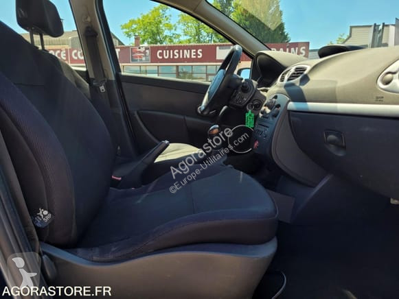 Véhicule utilitaire