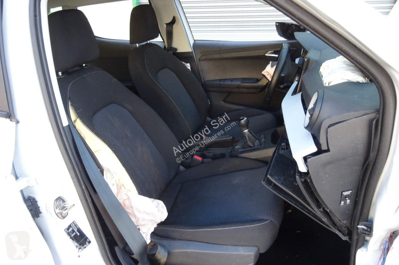 Véhicule utilitaire Seat IBIZA 1,0 ECOTSI 95