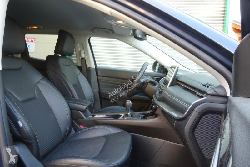 Véhicule utilitaire Jeep COMPASS 1,3 I 130 BVA...