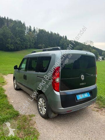 Véhicule utilitaire Fiat Doblò Emotion