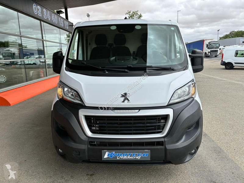 Véhicule utilitaire Peugeot 2.2 BLUEHDI S&S...