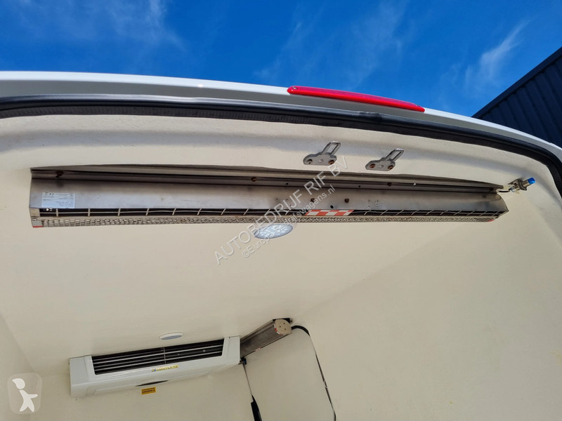 Véhicule utilitaire Mercedes 314 CDI L2H1/...
