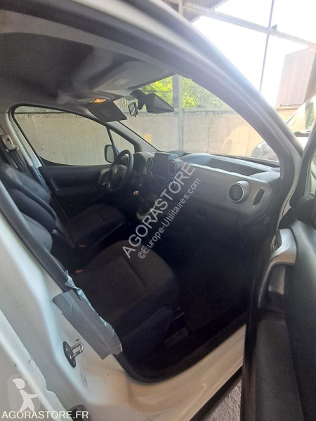 Véhicule utilitaire Citroën BERLINGO