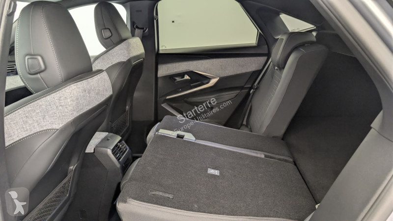 Véhicule utilitaire Peugeot