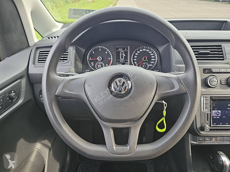 Комерційні автомобілі Volkswagen 2.0 ac...