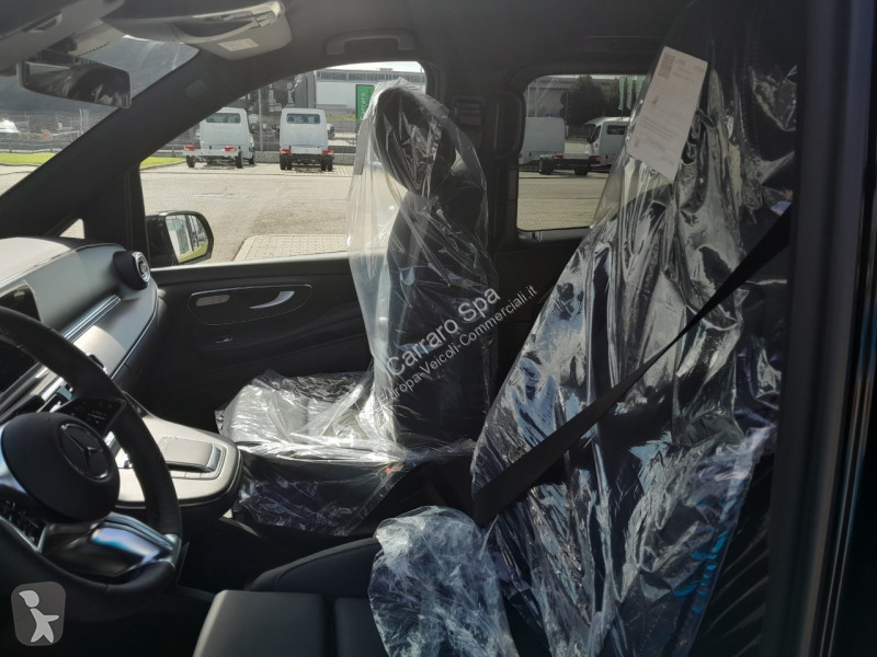 Bedrijfswagen Mercedes