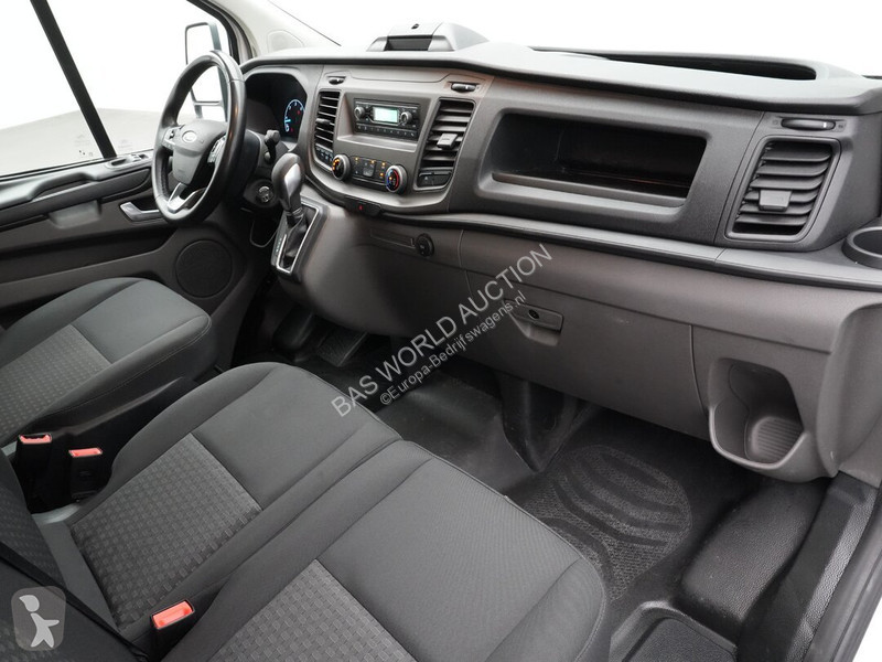 Véhicule utilitaire Ford 130PK