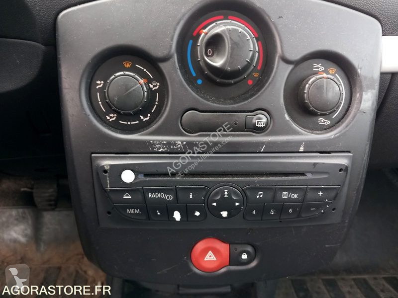 Véhicule utilitaire Renault CLIO
