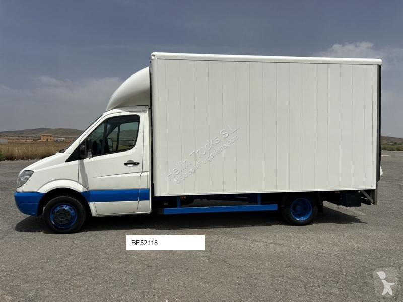 Furgoneta Mercedes 515