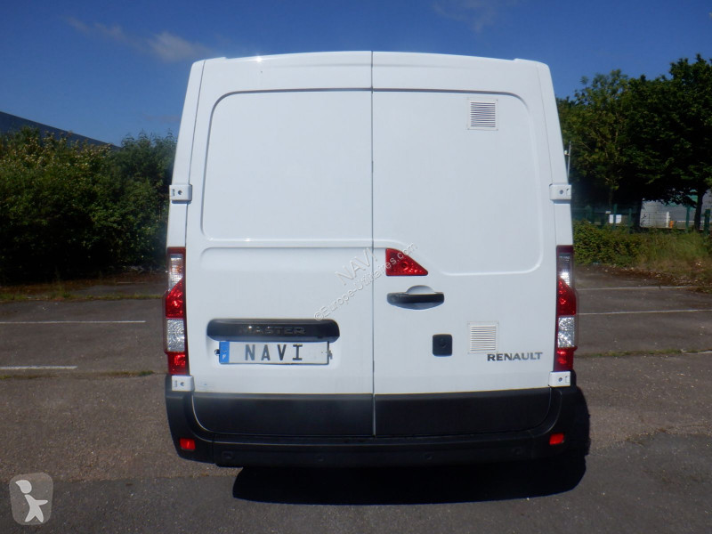 Véhicule utilitaire Renault MASTER III FG F3500...