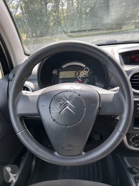 Véhicule utilitaire Citroën 1.4I 75 AIRPLAY CLIM