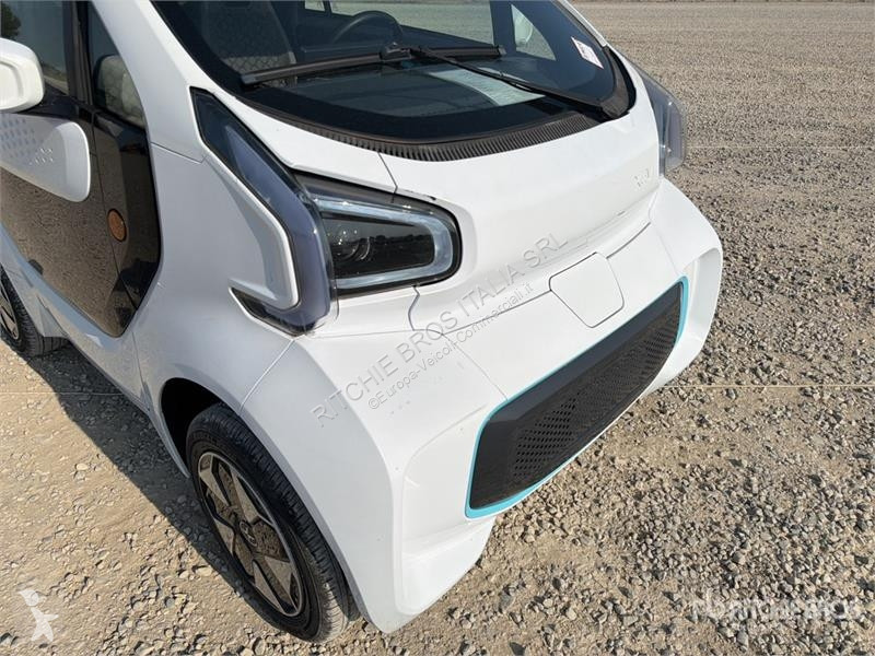 Коммерческий автомобиль  XEV Yoyo Electric...