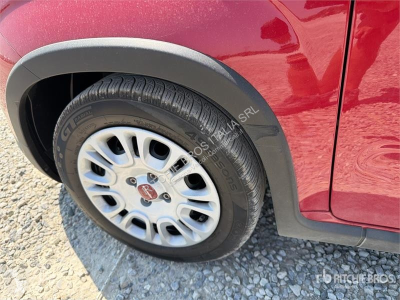 Комерційні автомобілі Fiat 1.0