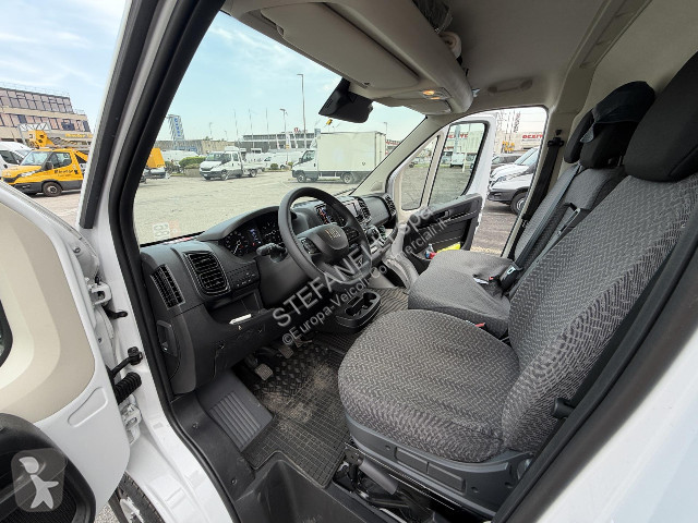 Furgoneta Fiat Ducato 33 L2H2 2.2 diesel 140cv