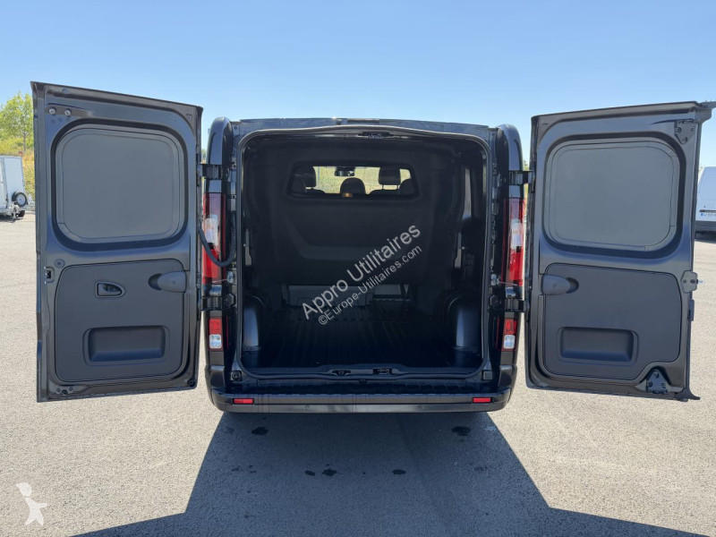 Véhicule utilitaire Renault TRAFIC L1H1 EXTRA...