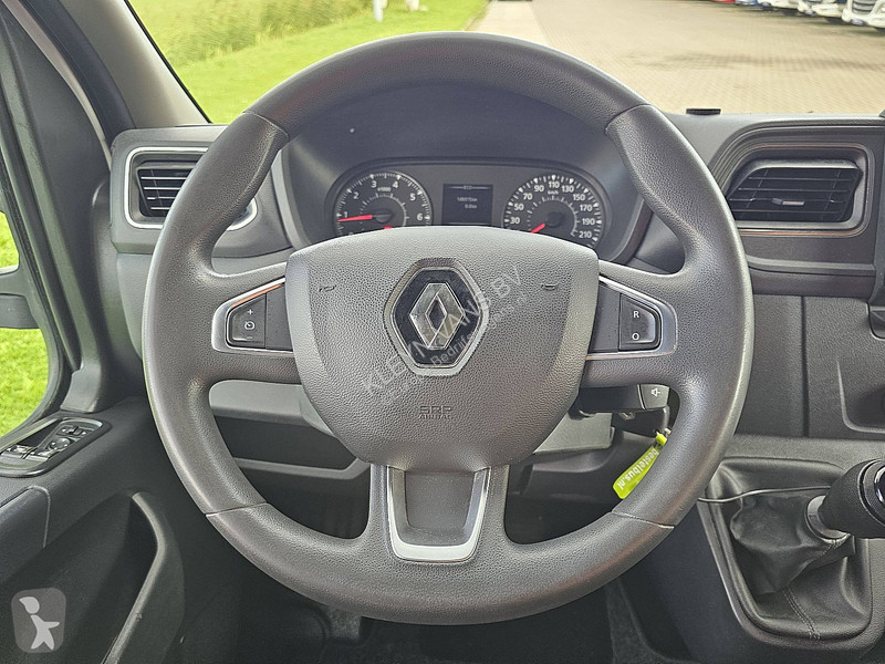 Лекотоварен автомобил Renault 2.3 DCI 150 COMF...