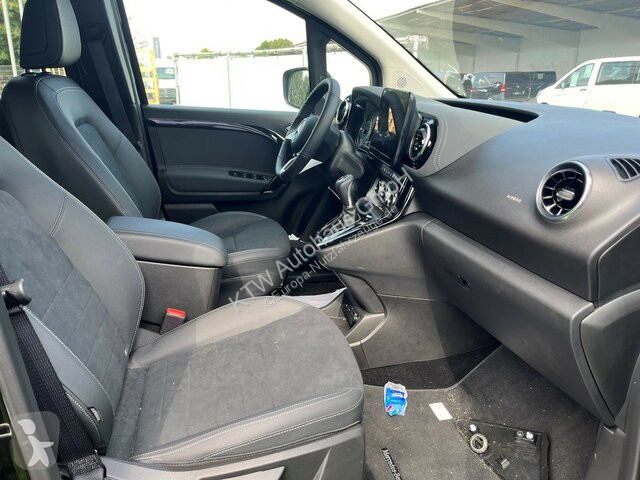 Véhicule utilitaire Mercedes EQT 200...