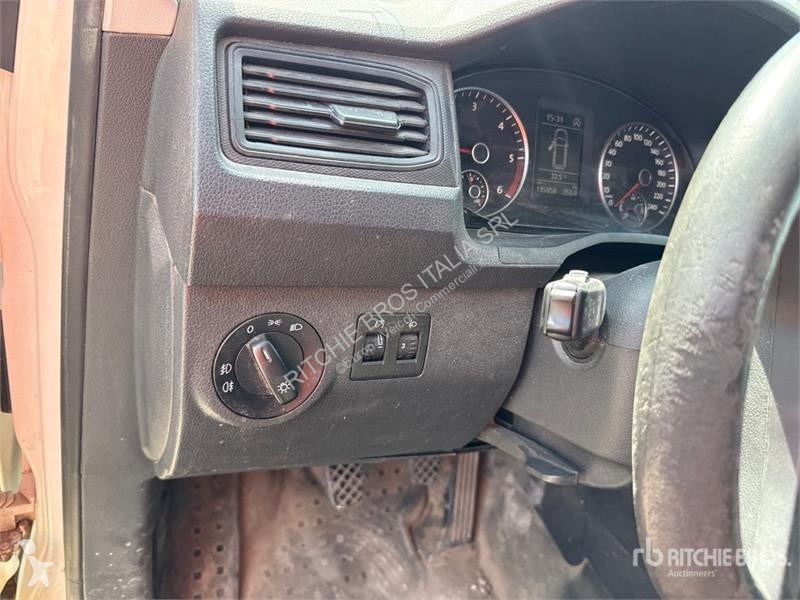 Комерційні автомобілі Volkswagen Cargo Van