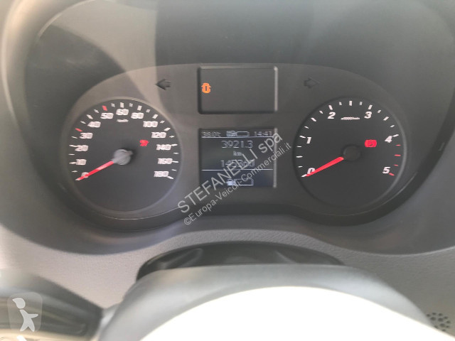 Комерційні автомобілі Mercedes Sprinter 315 2.0...