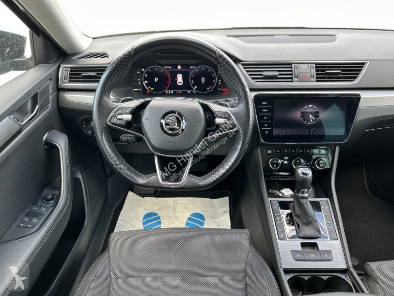 Комерційні автомобілі Skoda Superb 4x4...