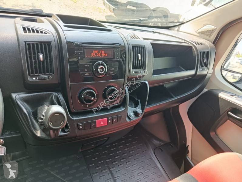 Лекотоварен автомобил Fiat 130 MJT