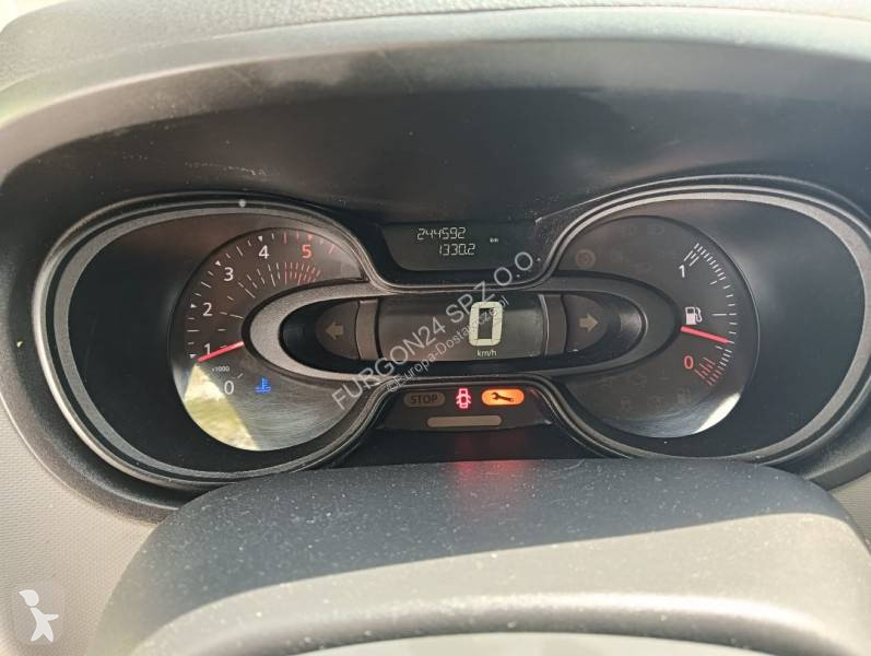 Лекотоварен автомобил Renault 1.6 DCi 125HP
