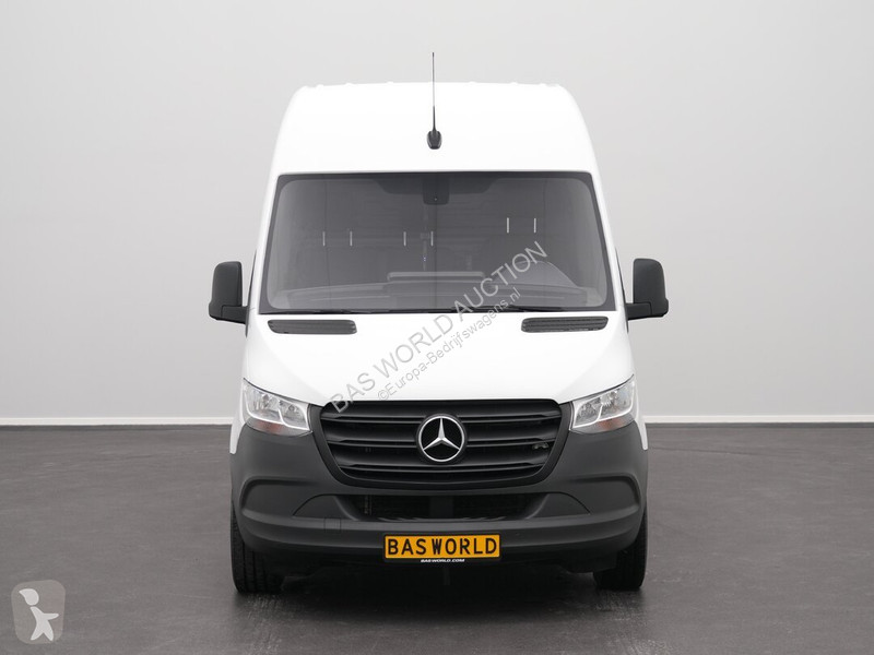 Лекотоварен автомобил Mercedes 315 CDI