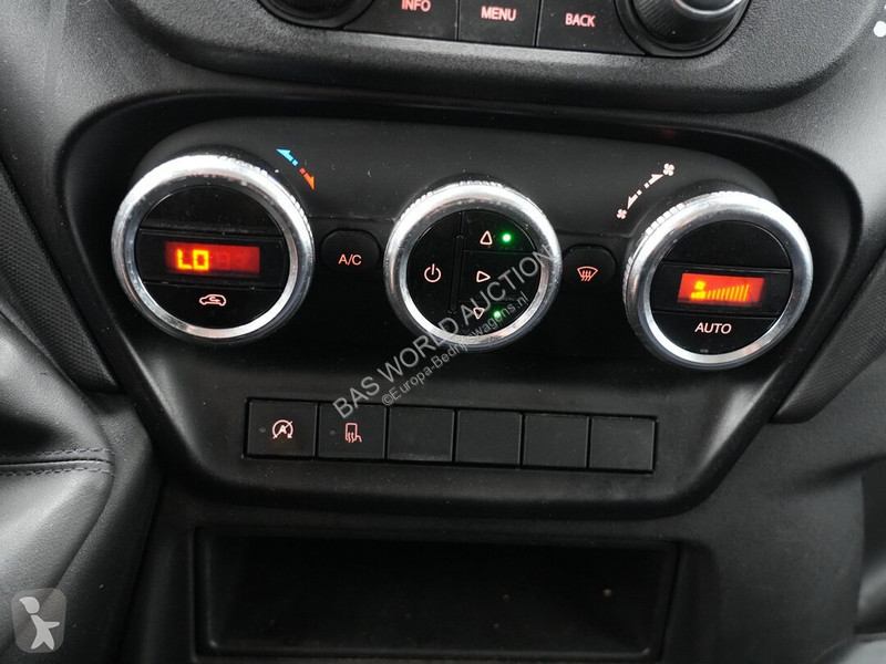 Furgoneta Iveco 35S14