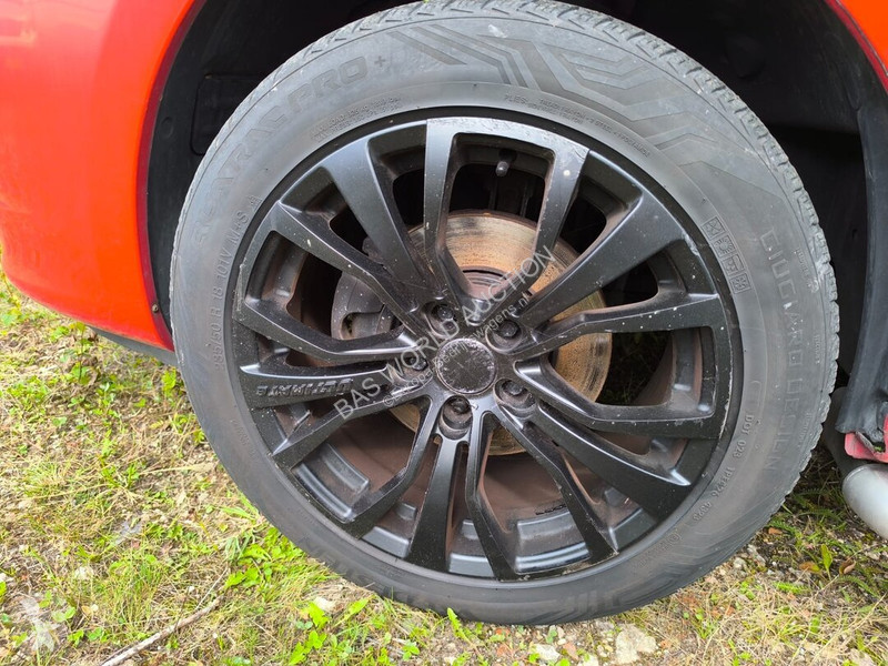 Лекотоварен автомобил Opel 120PK
