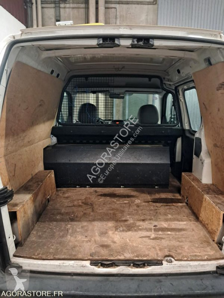 Лекотоварен автомобил Citroën BERLINGO