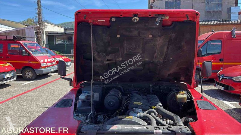 Furgoneta Land Rover DEFENDER