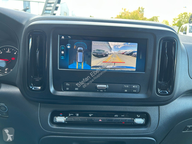 Лекотоварен автомобил Mercedes Vito  9G...