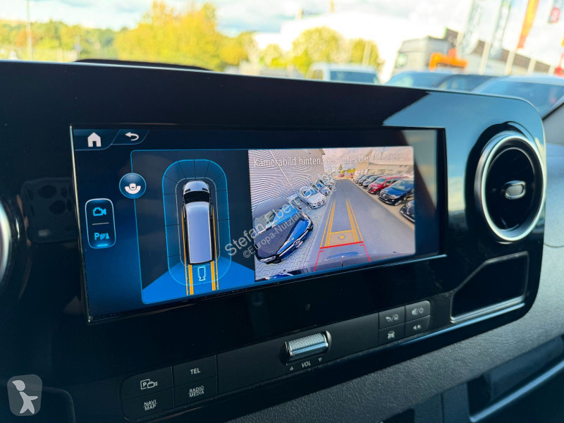 Лекотоварен автомобил Mercedes 317 CDI 9G 3665...