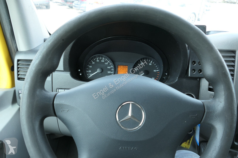 Лекотоварен автомобил Mercedes Sprinter 314 CDI...