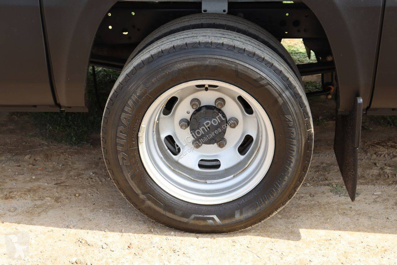 Iveco  35C14 van